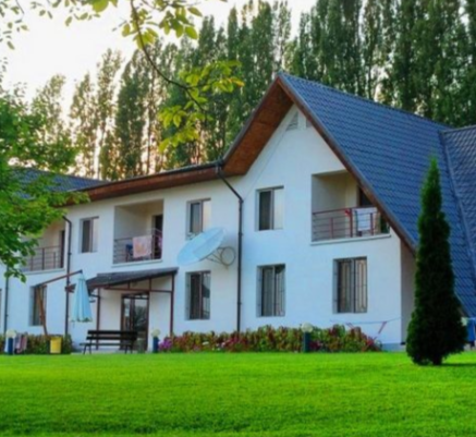 Долинка (Dolinnka)